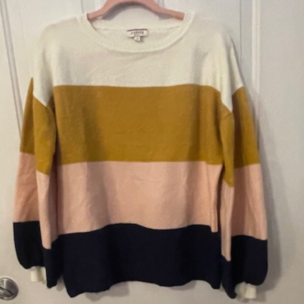 NEVER BEEN WORN- Color Block, Cream, Golden Yellow, Pink, Navy Sweater